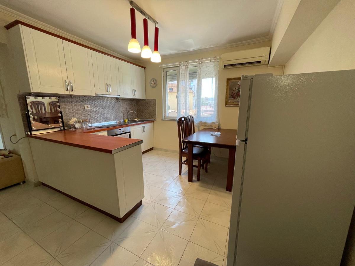 Tirana Flora Center Apartment Экстерьер фото