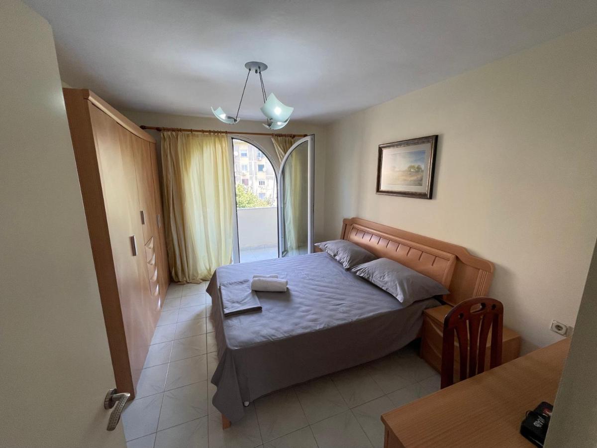 Tirana Flora Center Apartment Экстерьер фото